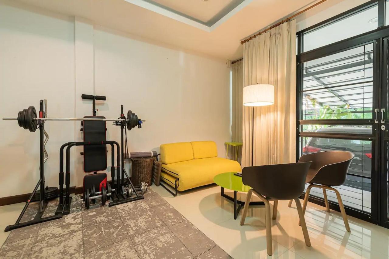 Loft Style Townhouse Near Old City شيانغ ماي المظهر الخارجي الصورة